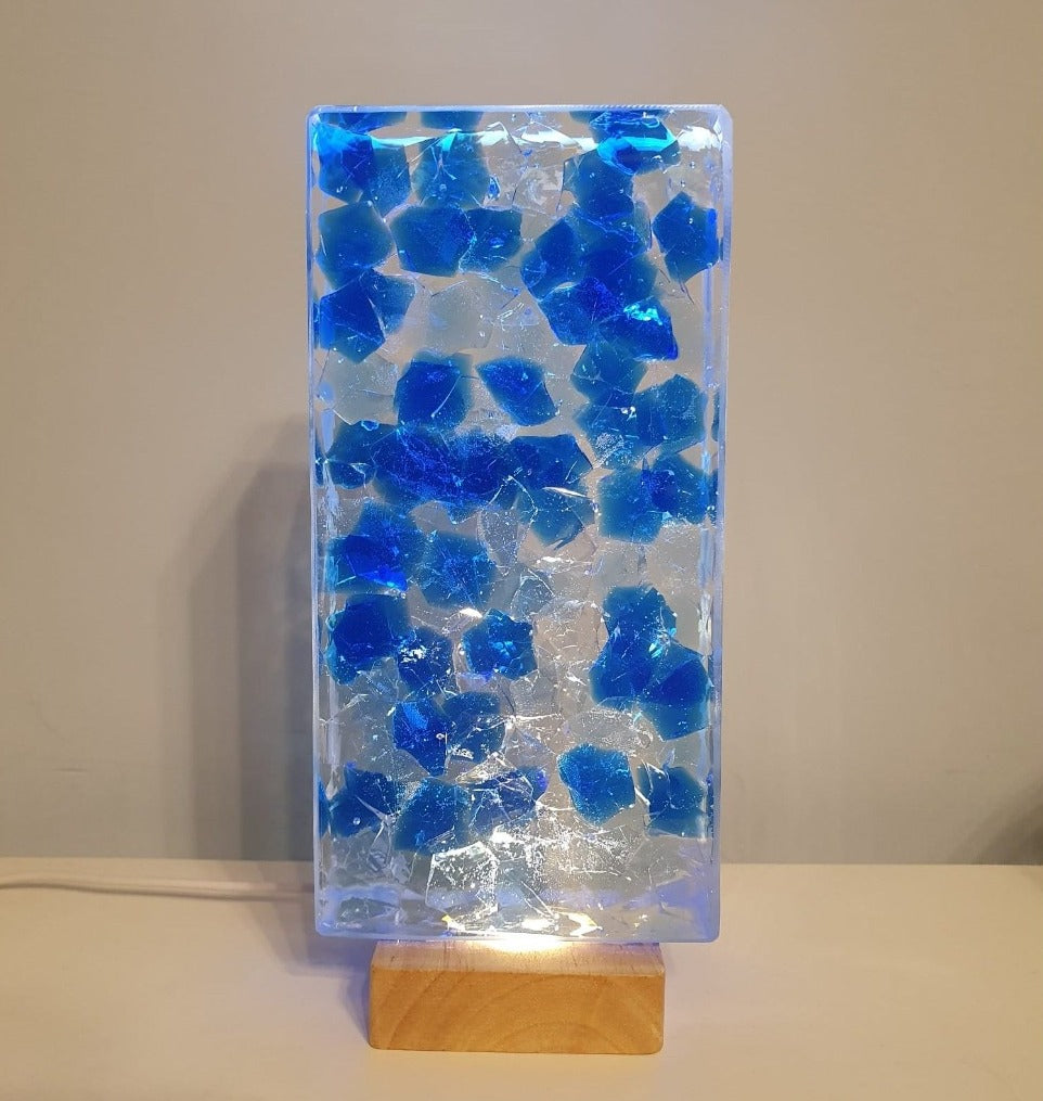 Lamp with colored glass nuggets