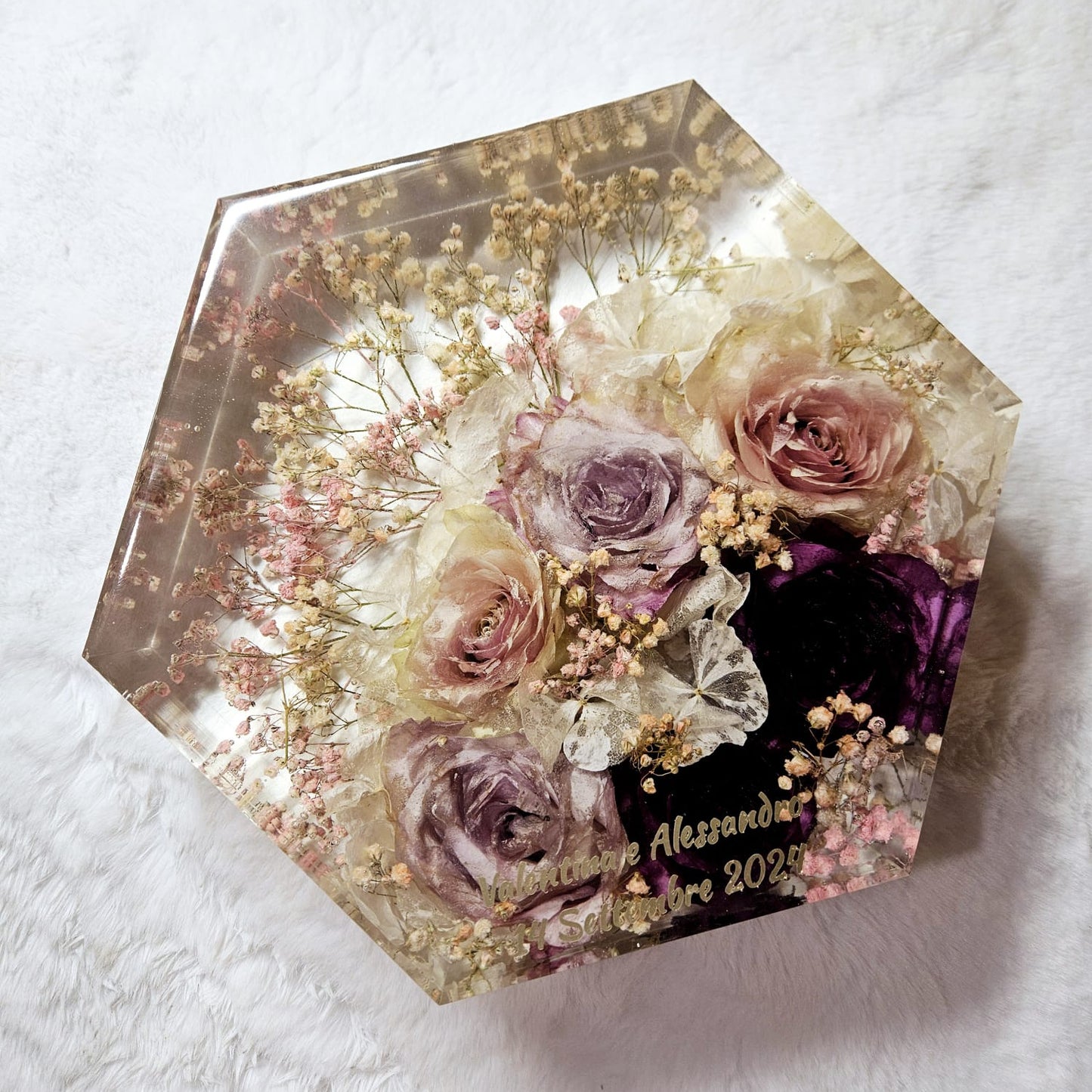 Resin bouquet preservation - hexagonal shape