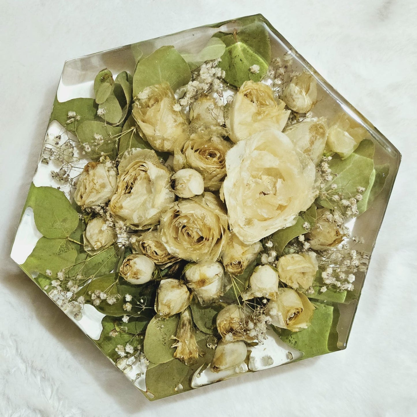 Resin bouquet preservation - hexagonal shape