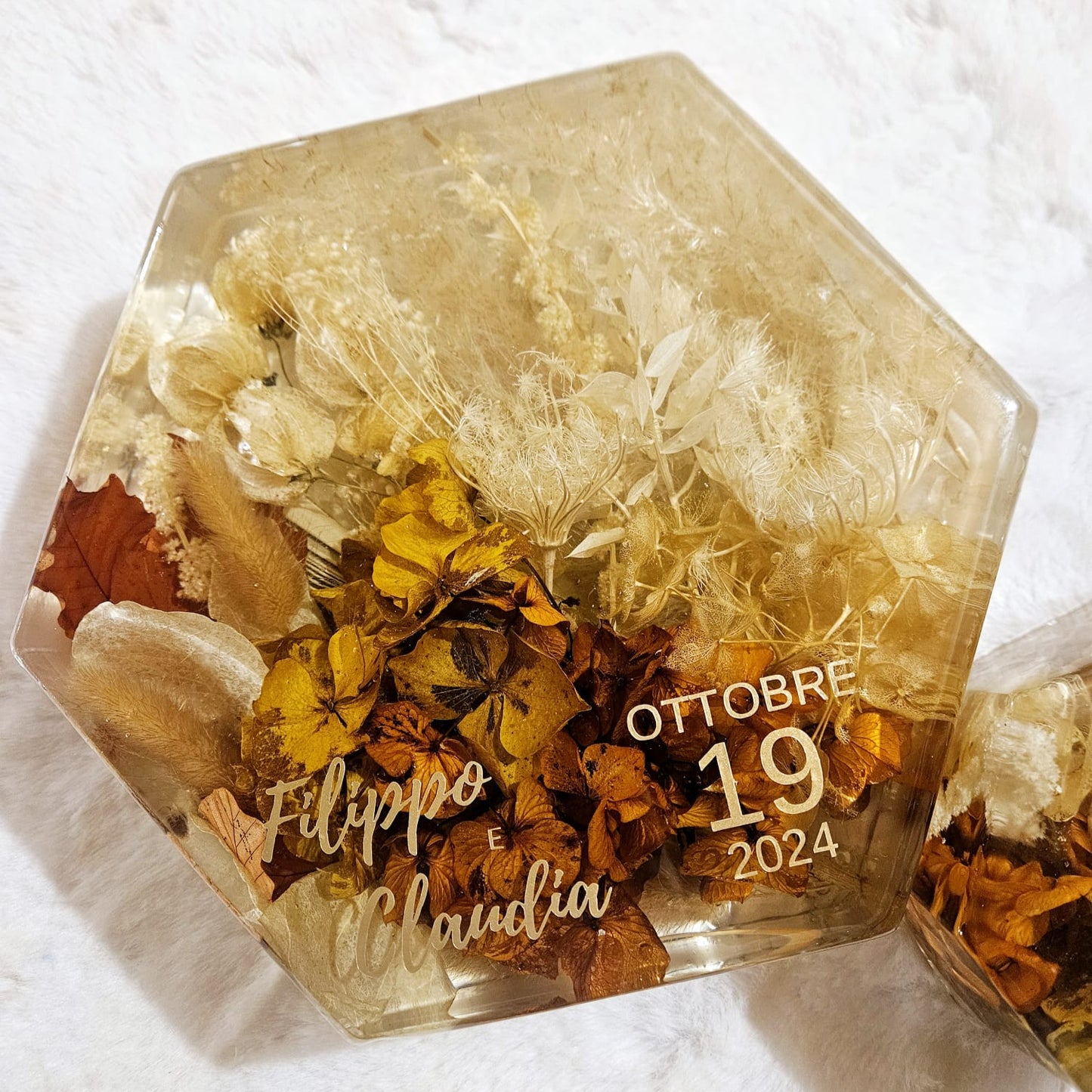 Resin bouquet preservation - hexagonal shape