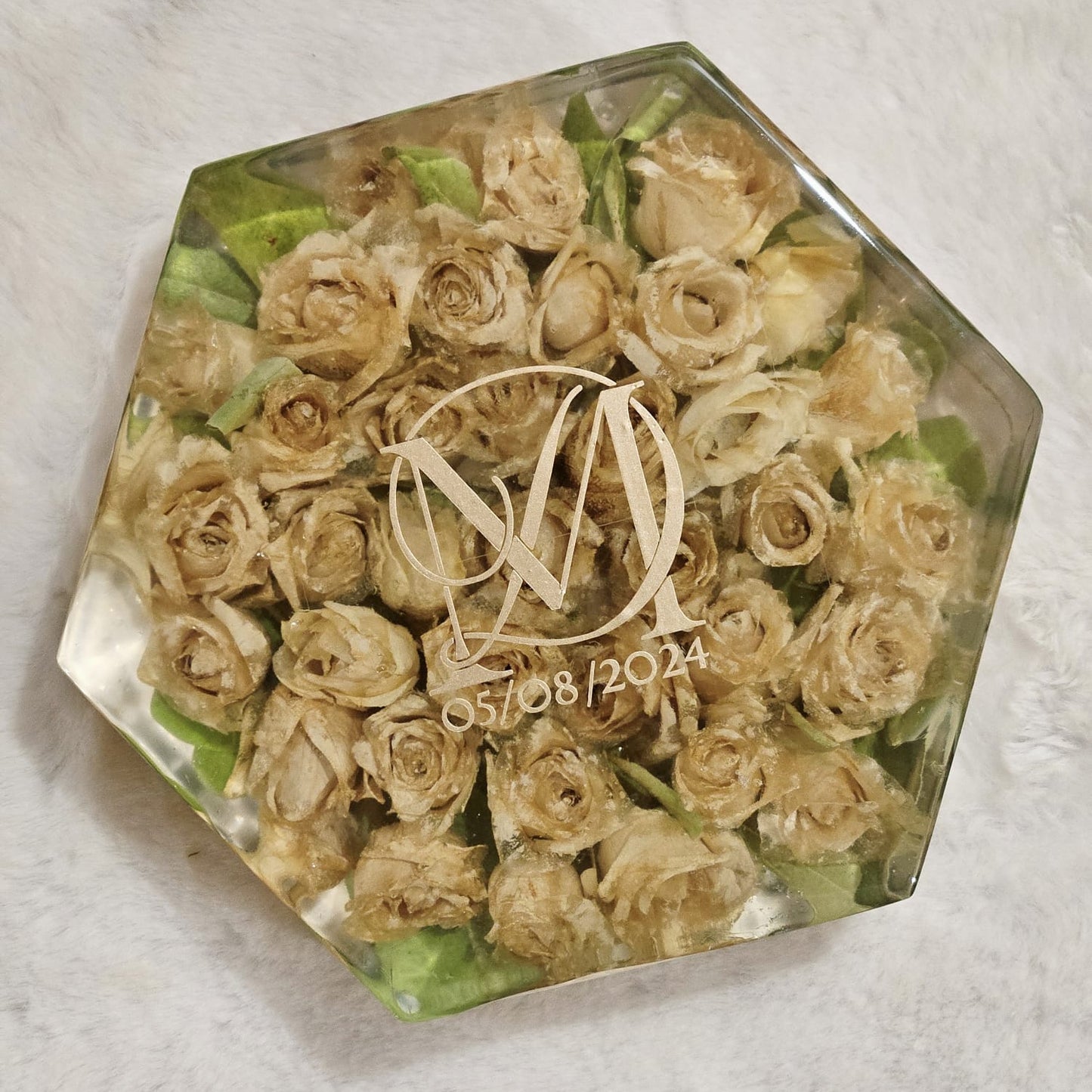 Resin bouquet preservation - hexagonal shape