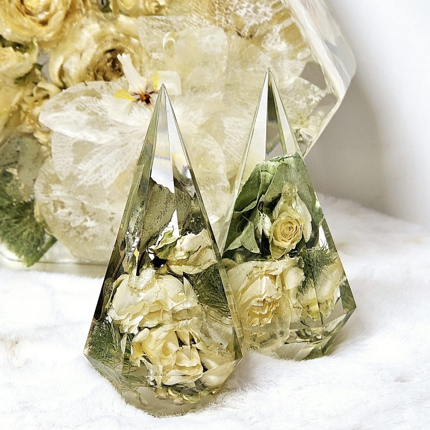 Conservazione bouquet sposa in resina - Porta anelli prisma