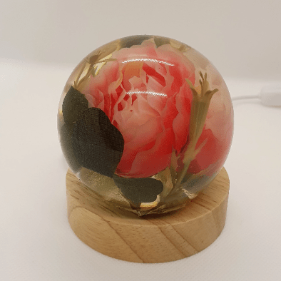 Sphere resin lamp