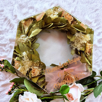 Conservazione corona di alloro in resina