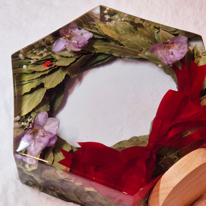 Conservazione corona di laurea in resina epossidica