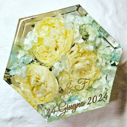 Resin bouquet preservation - hexagonal shape