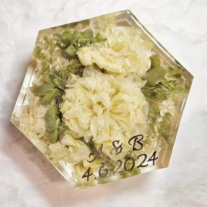 Resin bouquet preservation - hexagonal shape