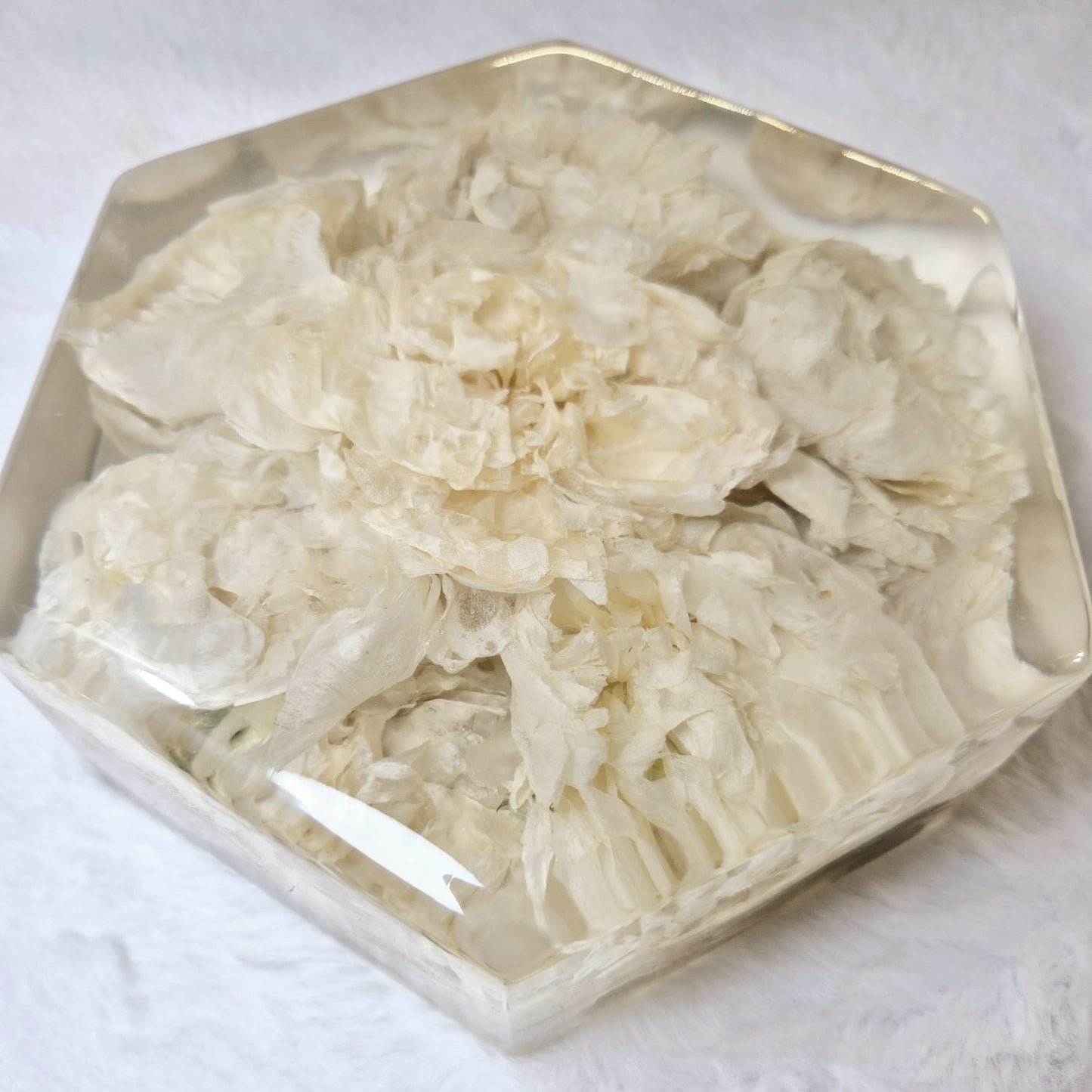 Bridal bouquet preservation - hexagonal shape