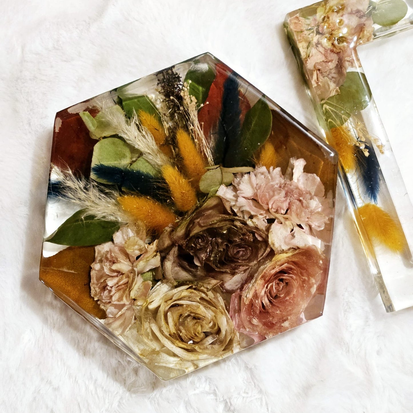 Bridal bouquet preservation - hexagonal shape
