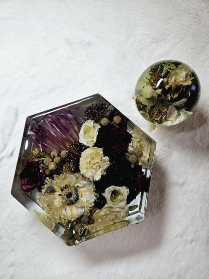 Bridal bouquet preservation - hexagonal shape