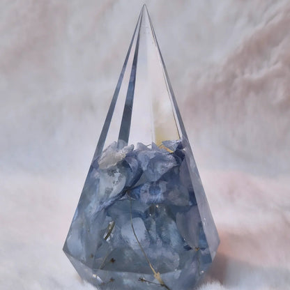 Porta anelli prisma con ortensia blu