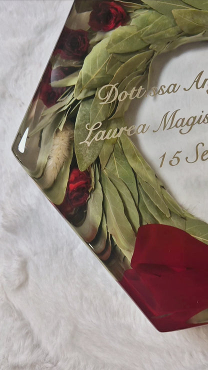 Resin laurel wreath