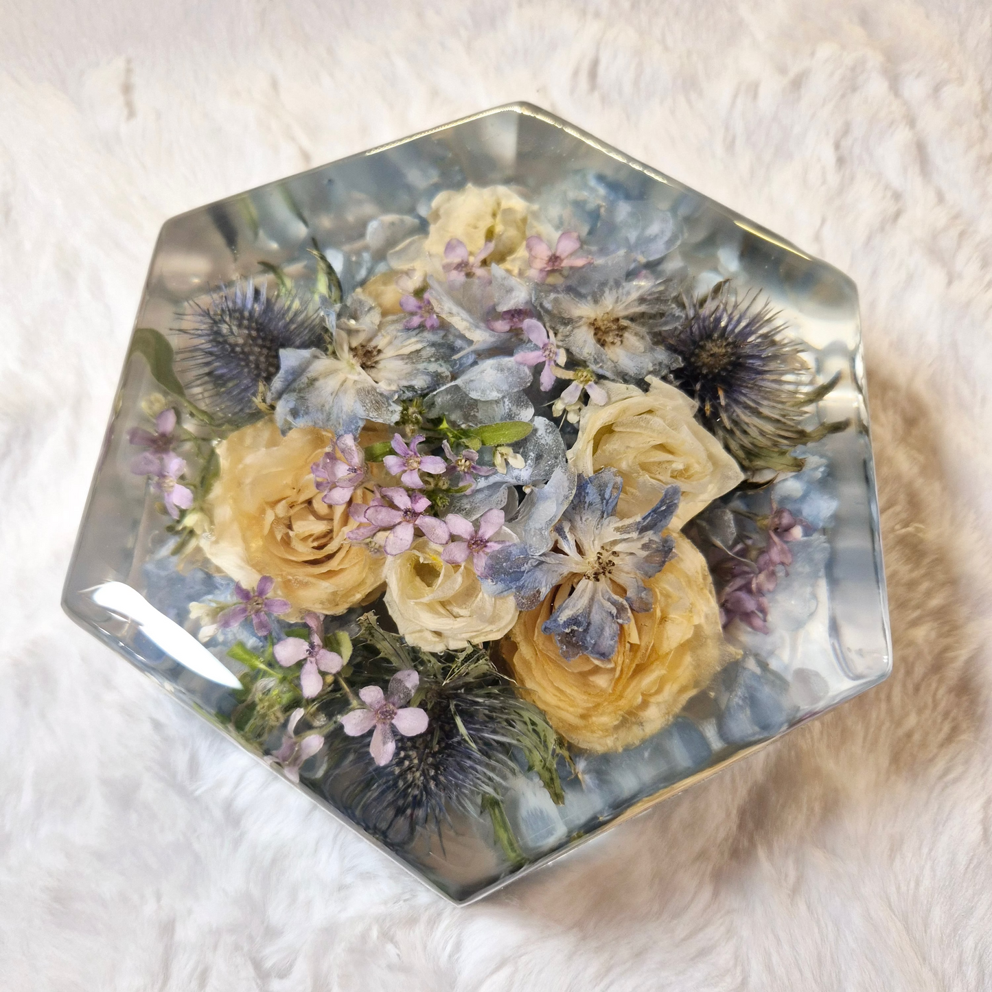 Bridal bouquet preservation - hexagonal shape