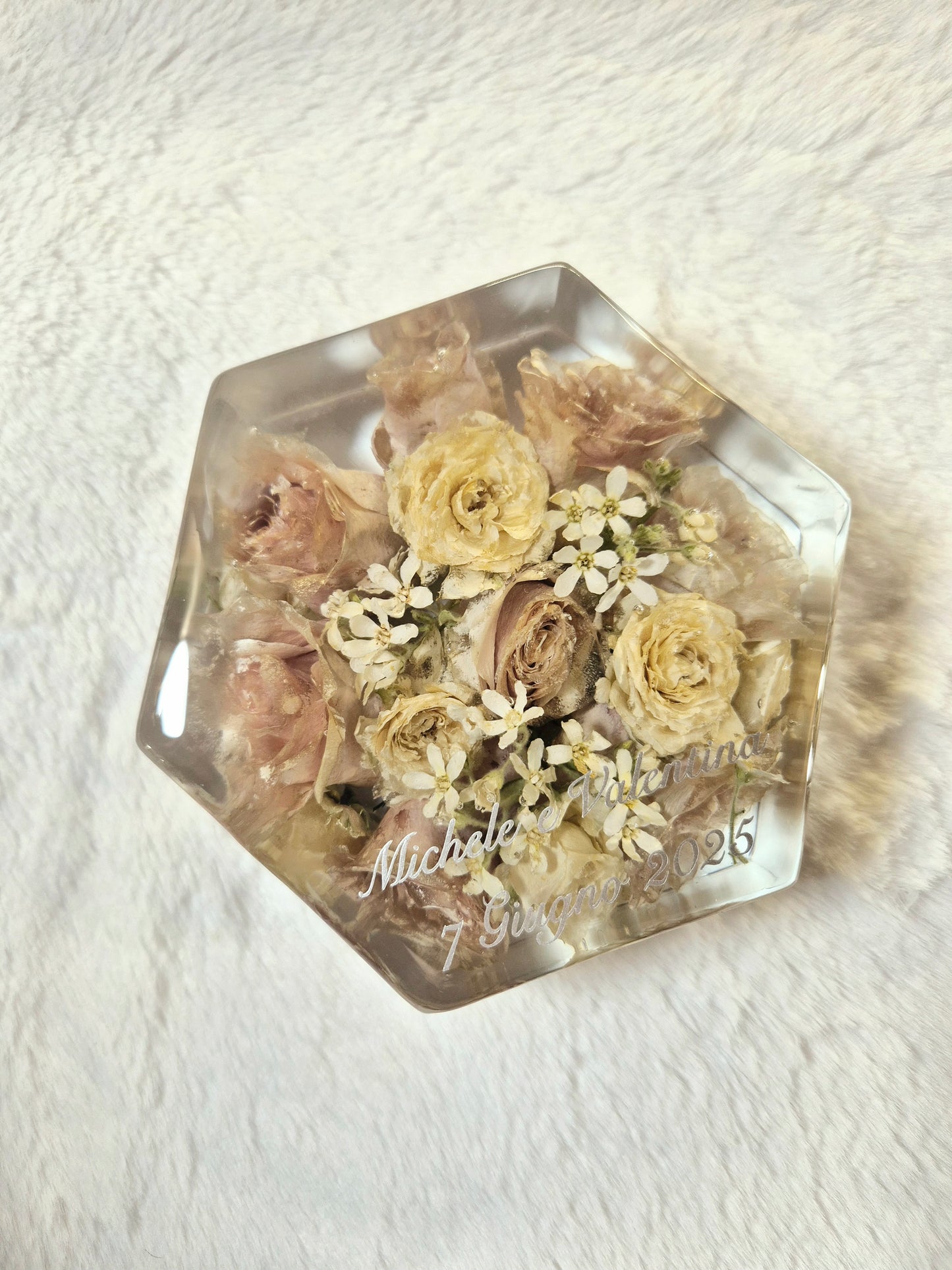 Bridal bouquet preservation - hexagonal shape